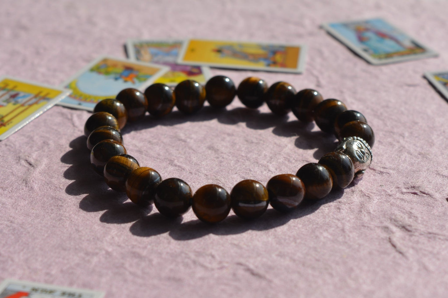 The Golden Gaze - Tiger Eye Bracelet - Ninaad