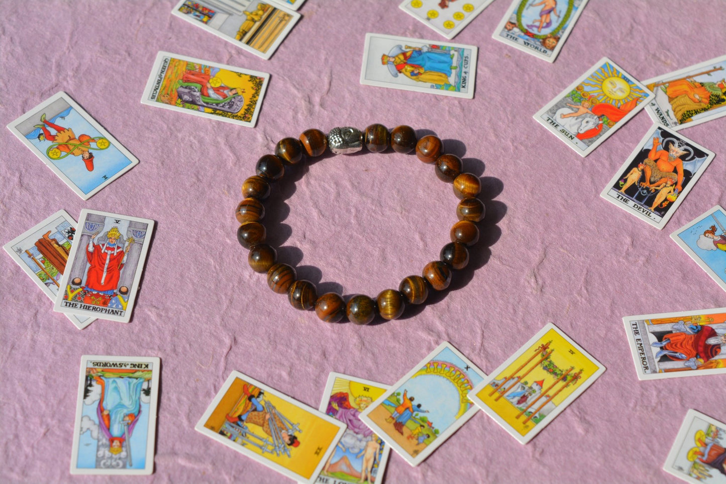 The Golden Gaze - Tiger Eye Bracelet - Ninaad