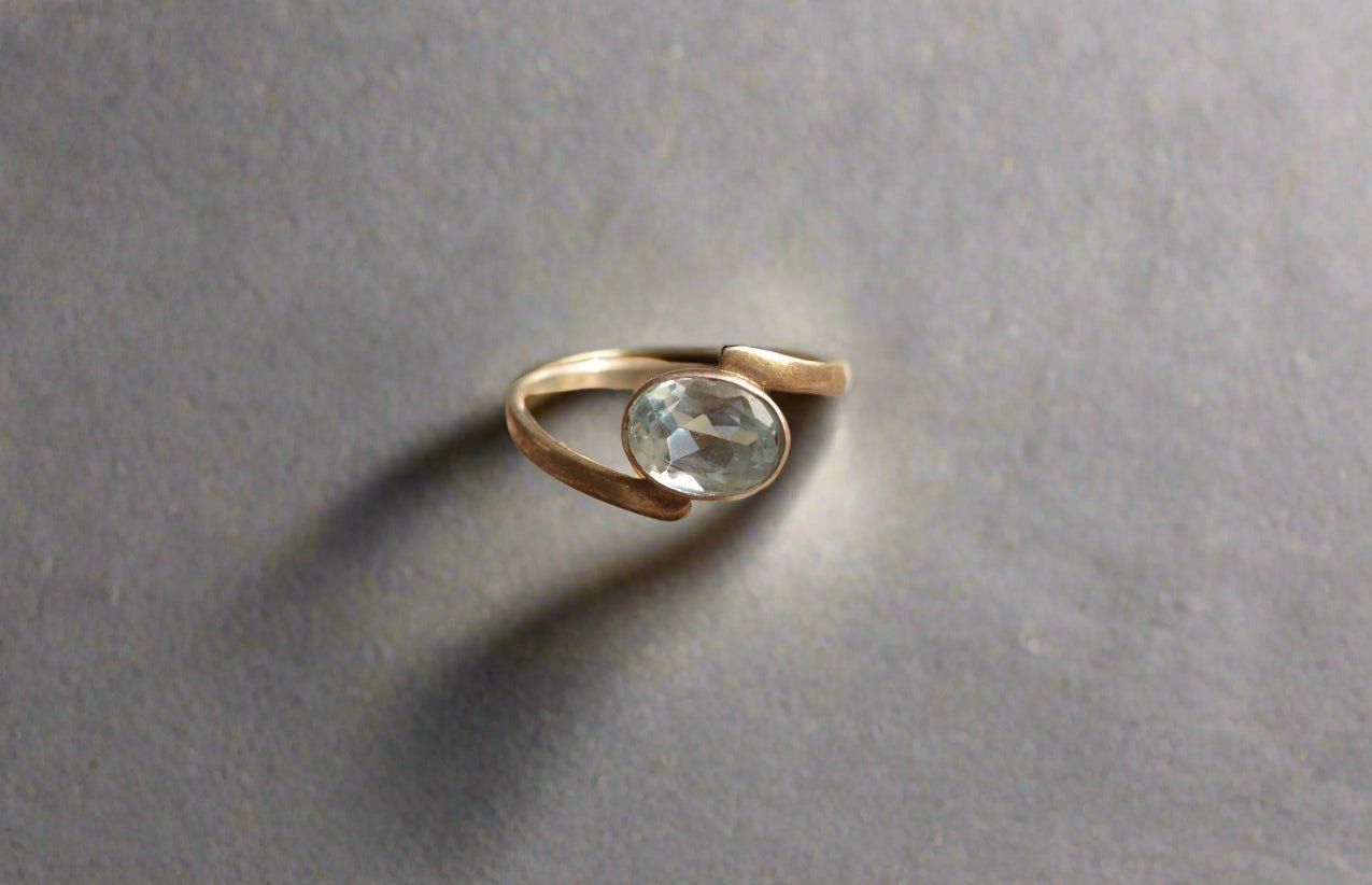 The Nebula - Blue Topaz Silver Ring - Ninaad