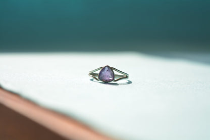 The Lavina - Amethyst Ring - Ninaad