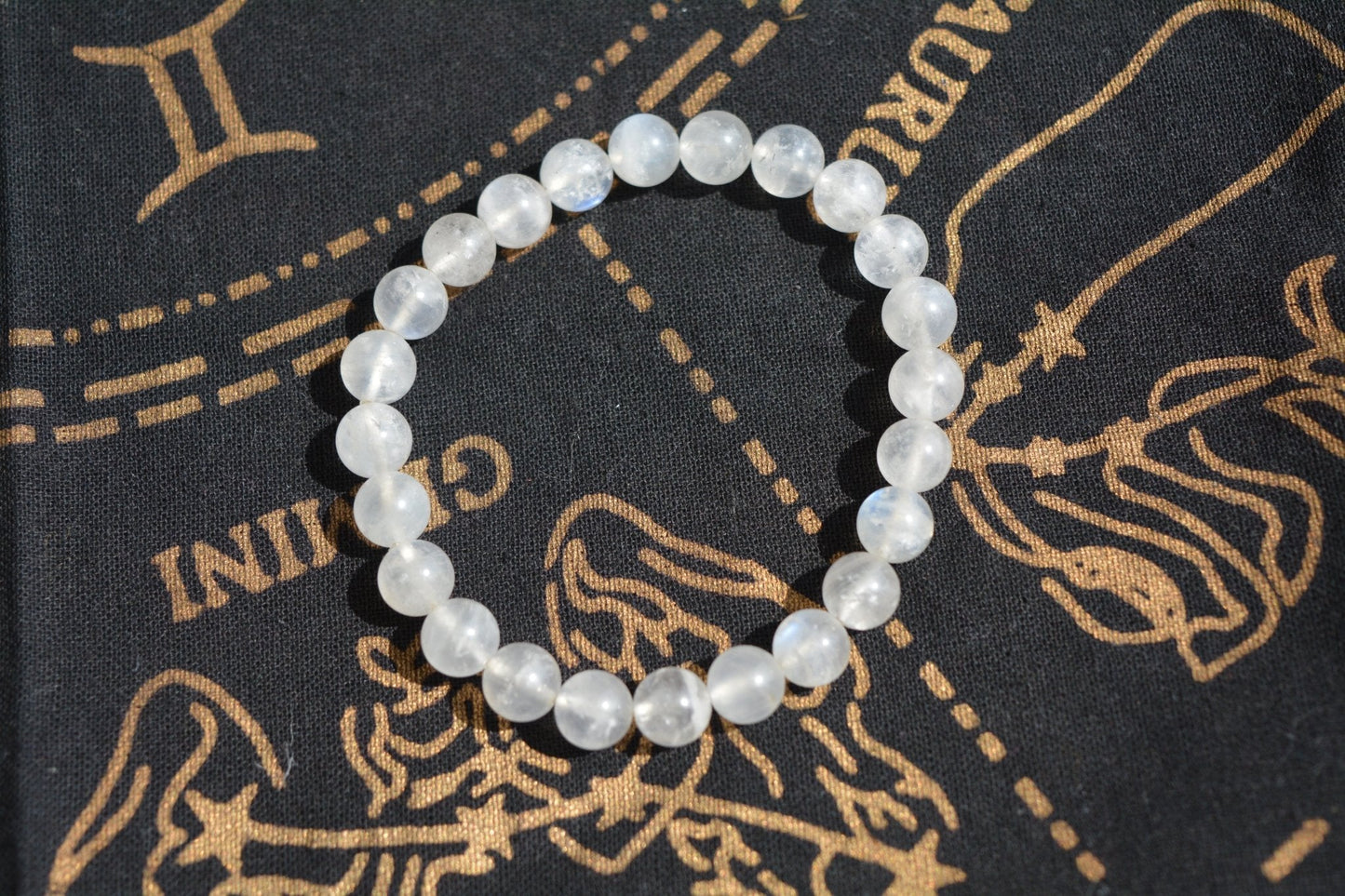 The Moon Mist - Moonstone Bracelet - Ninaad