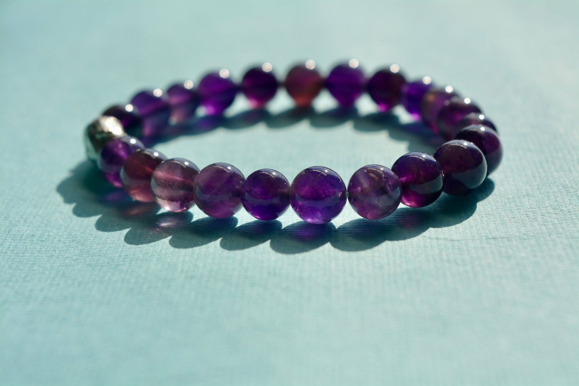 The Purple Dusk : Amethyst Bracelet - Ninaad