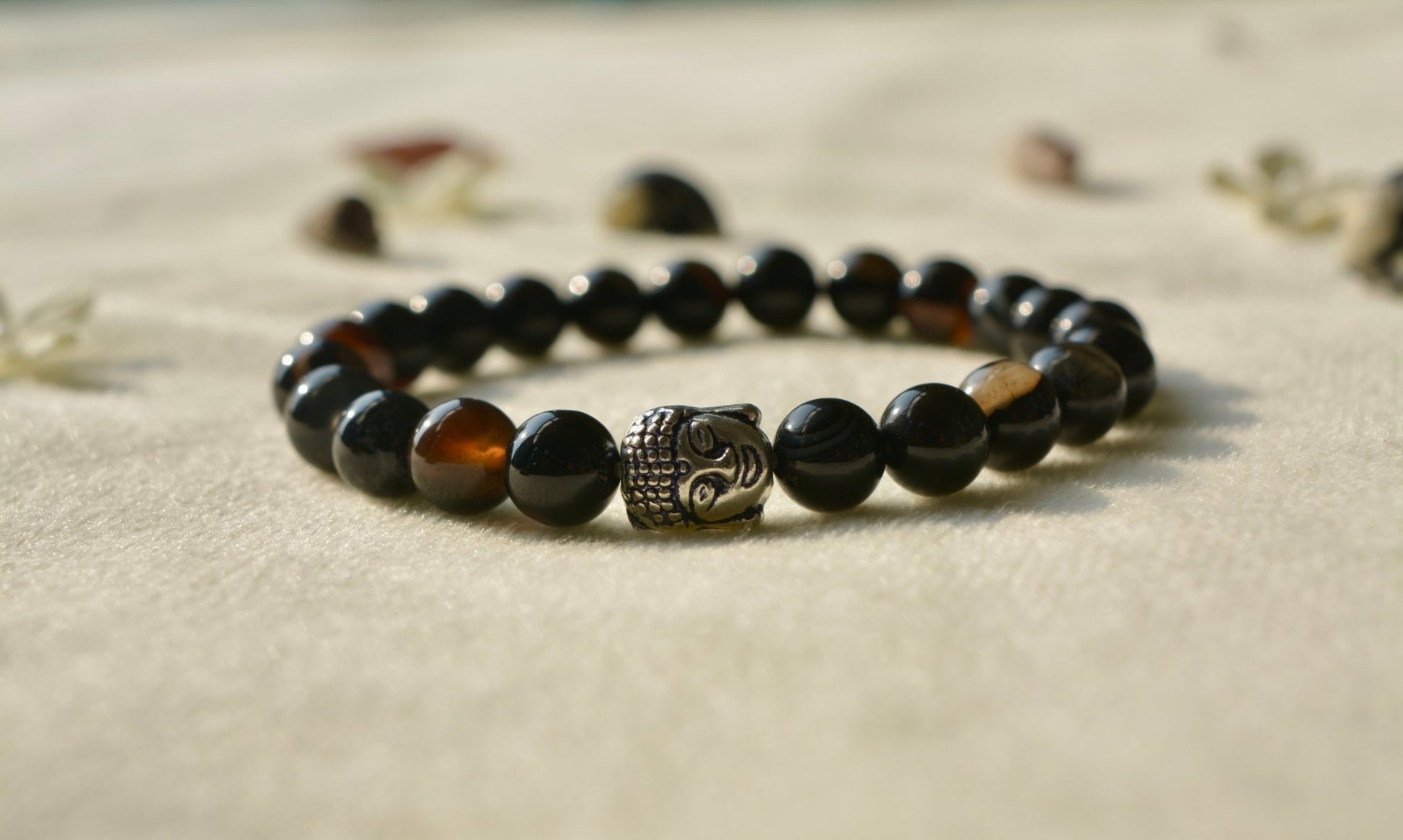 The Shani Eye - Sulemani Hakik - Ninaad